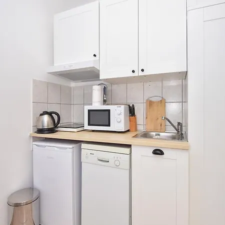 Apartment Mirna